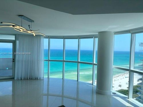 2203-6301 Collins Ave, Miami Beach, FL, 33141-4644 | Card Image