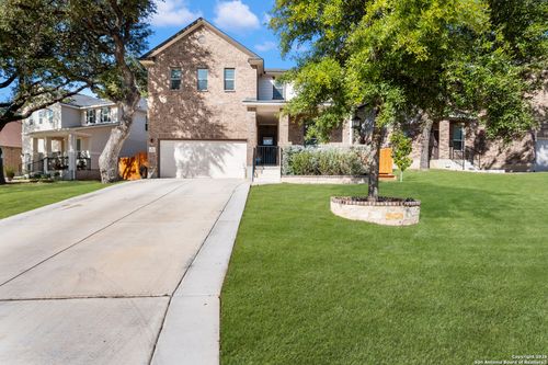 8049 San Mirienda, Boerne, TX, 78015-0020 | Card Image