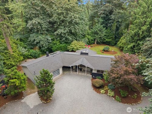 26415 Se 154th Pl, Issaquah, WA, 98027-8242 | Card Image