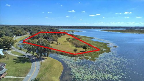 201 Lake Bonny Dr E, LAKELAND, FL, 33801-2392 | Card Image