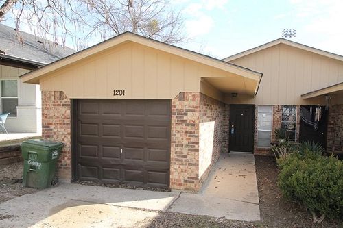 1201 Kimbrough St, White Settlement, TX, 76108-3115 | Card Image