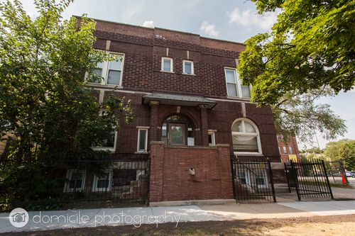 1e-1533 Leland Ave, Chicago, IL, 60640-4641 | Card Image