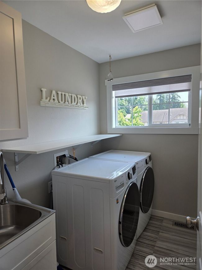 3819 216 Th Pl Se, House other with 4 bedrooms, 3 bathrooms and 2 parking in Bothell WA | Image 26