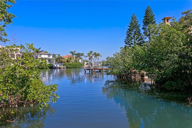 1739 1/2 Bayou Grande Blvd Ne, House other with 4 bedrooms, 4 bathrooms and null parking in St Petersburg FL | Image 22