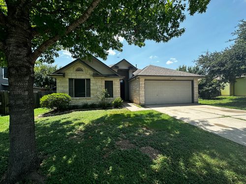 7220 Wardman Dr, Del Valle, TX, 78617-3516 | Card Image