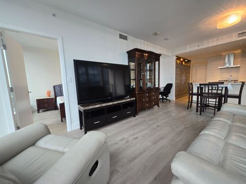 12xx-7358 Edmonds Street, Burnaby, BC, V3N0H1 | Card Image
