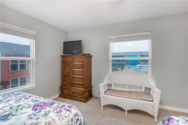 602 - 800 Beach Access Road 1 A, Condo with 3 bedrooms, 2 bathrooms and null parking in Port Aransas TX | Image 17