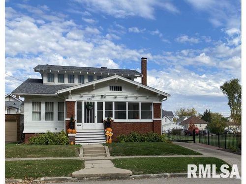 375 W Chestnut St, Canton, IL, 61520-2470 | Card Image