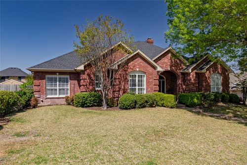2105 Timber Cove Ct, Weatherford, TX, 76087-3827 | Card Image