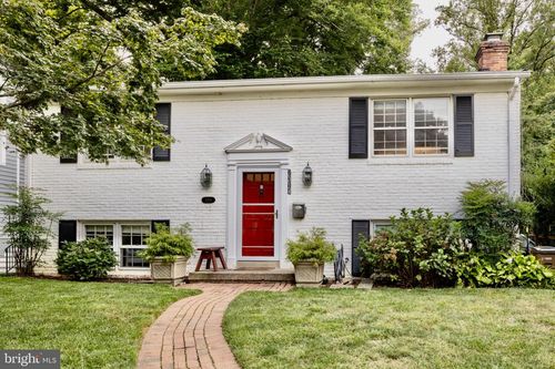 7314 Delfield St, CHEVY CHASE, MD, 20815-4044 | Card Image