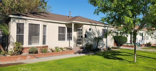 10619 Roseton Ave, Santa Fe Springs, CA, 90670-4212 | Card Image