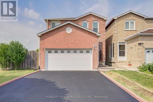 34 Page Cres, Markham, ON, L3S1W1 | Card Image