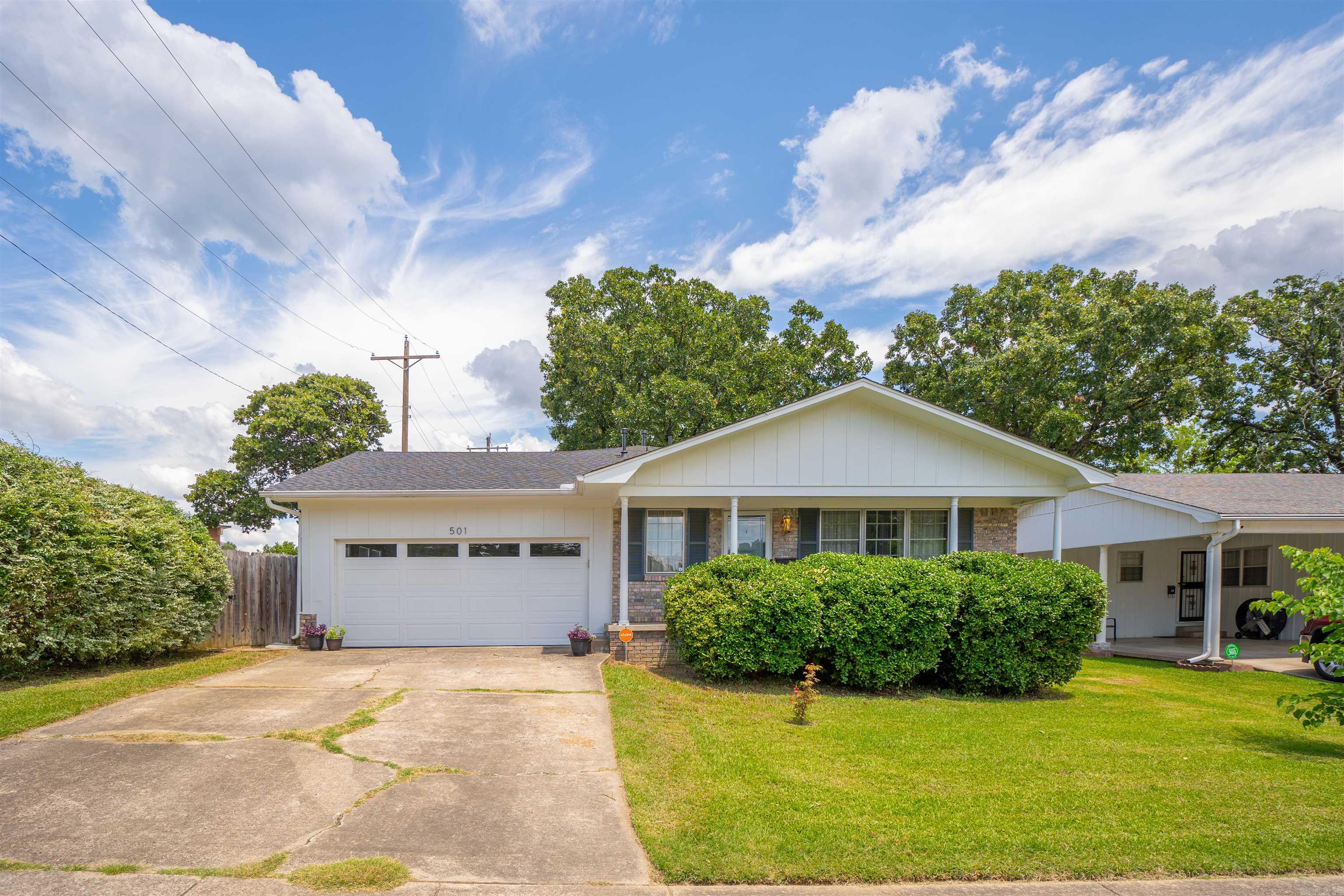 Hughes St, Little Rock, AR 72205