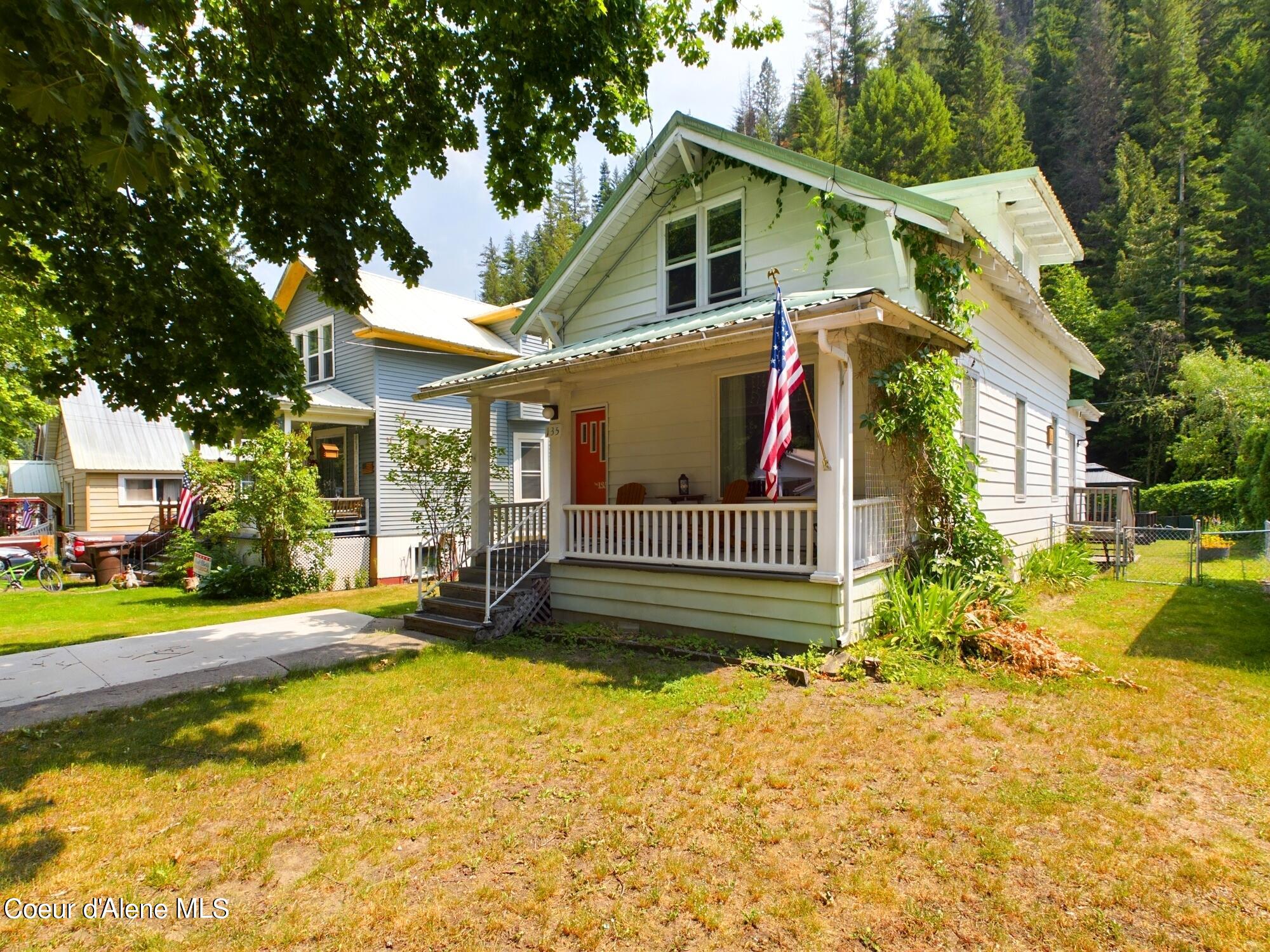 King St, Wallace, ID 83873