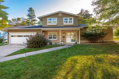 2010 13th Ave Nw, Rochester, MN, 55901-1509 | Card Image