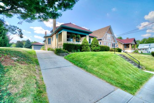 9 Virginia Ave, Fort Mitchell, KY, 41017-2958 | Card Image