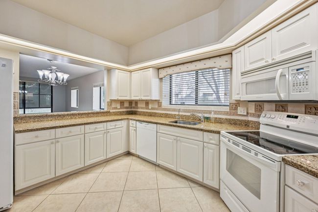 APT-104 - 1103 Duncan Cir, Condo with 3 bedrooms, 2 bathrooms and null parking in Palm Beach Gardens FL | Image 18