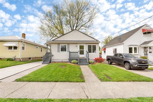 1202 W 39th St, Erie, PA, 16509-1338 | Card Image