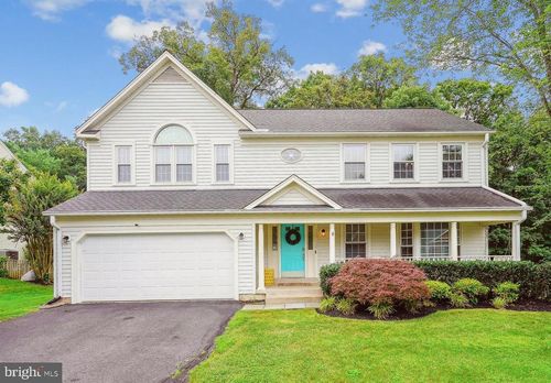 13729 Springstone Dr, CLIFTON, VA, 20124-2354 | Card Image