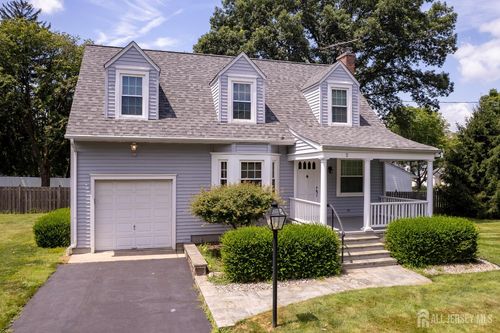 2 Pasture Ln, Plainsboro, NJ, 08536-1904 | Card Image