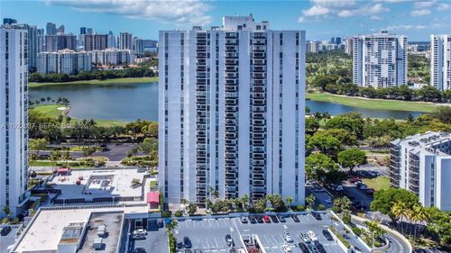 apt-1804-3625 N Country Club Dr, Aventura, FL, 33180-1714 | Card Image