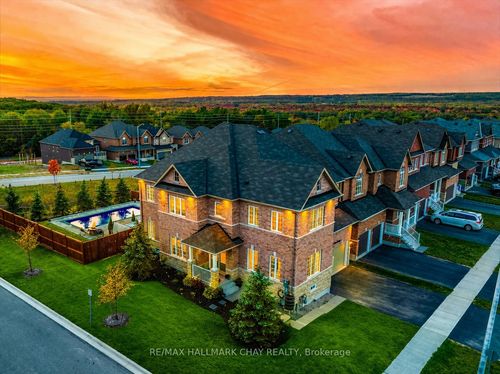 2 Cypress Point St, Barrie, ON, L4N6J9 | Card Image