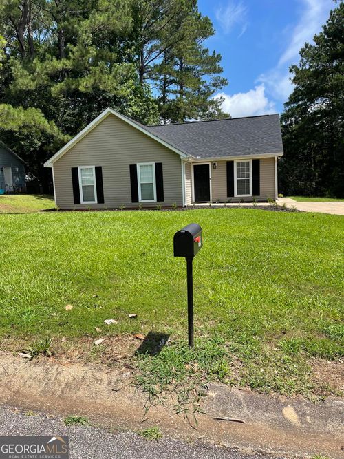 105 Ridgefield Dr, Lagrange, GA, 30241-6511 | Card Image