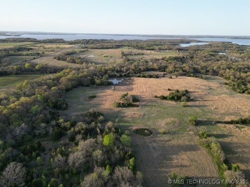 7 N Buck Dr, Eufaula, OK, 74432 | Card Image
