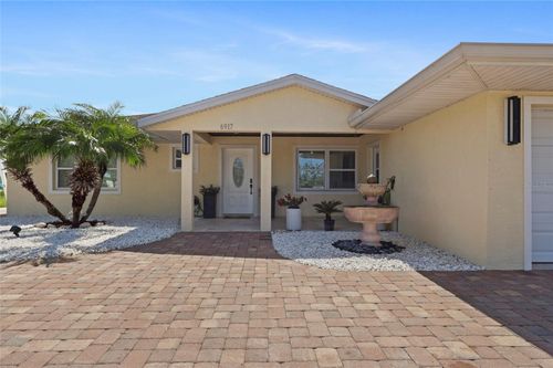 6917 22nd Street W, BRADENTON, FL, 34207 | Card Image
