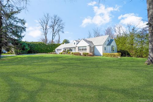 720 Claflin Ave, Mamaroneck, NY, 10543-4405 | Card Image