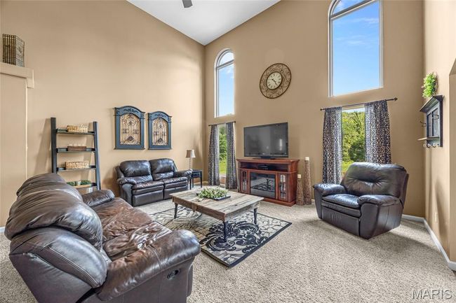 8525 Sagamore Dr, House other with 3 bedrooms, 4 bathrooms and 3 parking in Cedar Hill MO | Image 9