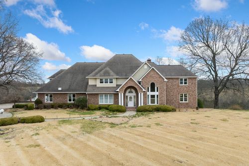 2734 Wolf Springs Rd, Harrison, AR, 72601-9183 | Card Image