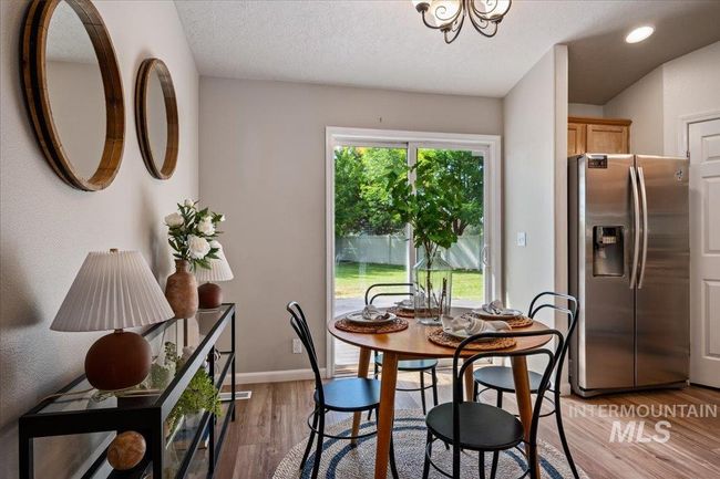 10972 W Spring River St, House other with 3 bedrooms, 3 bathrooms and 2 parking in Boise ID | Image 9