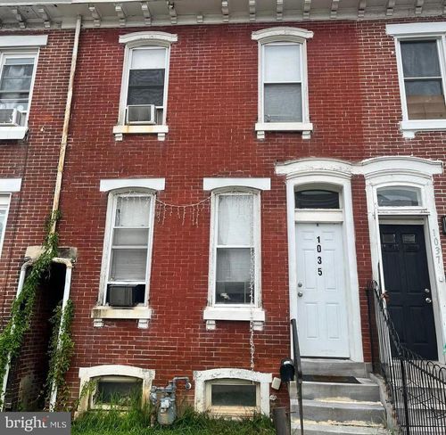 1035 Willow St, NORRISTOWN, PA, 19401-3829 | Card Image