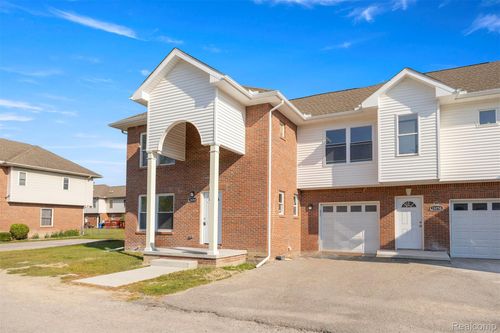 28264 Fortson Ln, Inkster, MI, 48141-2593 | Card Image