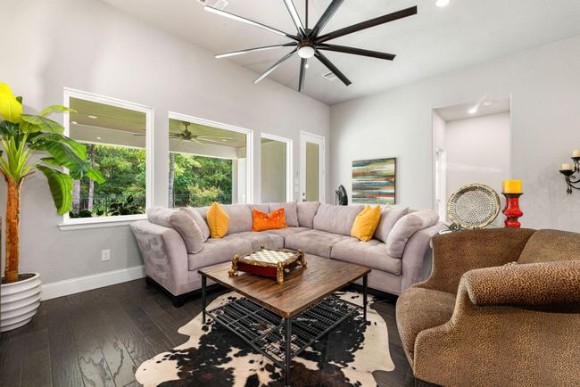 27688 Vivace Dr, House other with 4 bedrooms, 3 bathrooms and 3 parking in Spring TX | Image 18