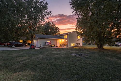 10200 129th Avenue N, Champlin, MN, 55316 | Card Image