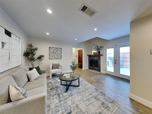 4220 Madera Rd, Irving, TX, 75038-5558 | Card Image