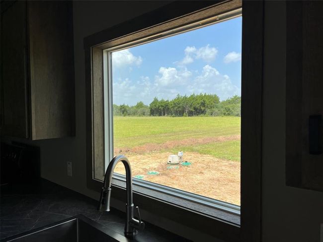 LOW HOA, SEALY ISD. | Image 7