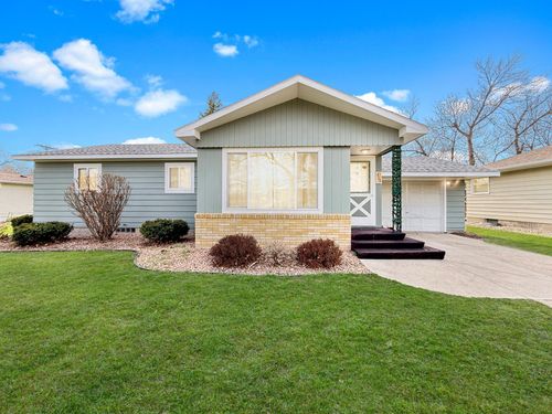 413 S 13th St, Montevideo, MN, 56265-2059 | Card Image