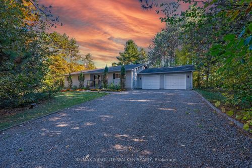 117 Plantation Drive, Carp - Dunrobin - Huntley - Fitzroy and Area, ON, K0A3M0 | Card Image