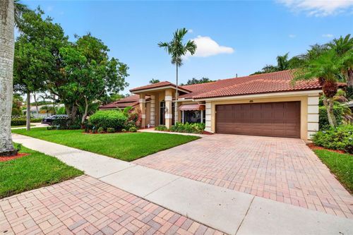 581 Nw 110th Ave, Plantation, FL, 33324-1537 | Card Image