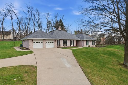 1401 Field Club Ct, Pittsburgh, PA, 15237-6707 | Card Image