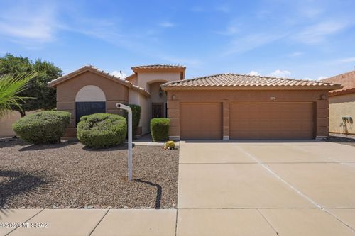 8047 N Arcata Dr, Tucson, AZ, 85743-1182 | Card Image