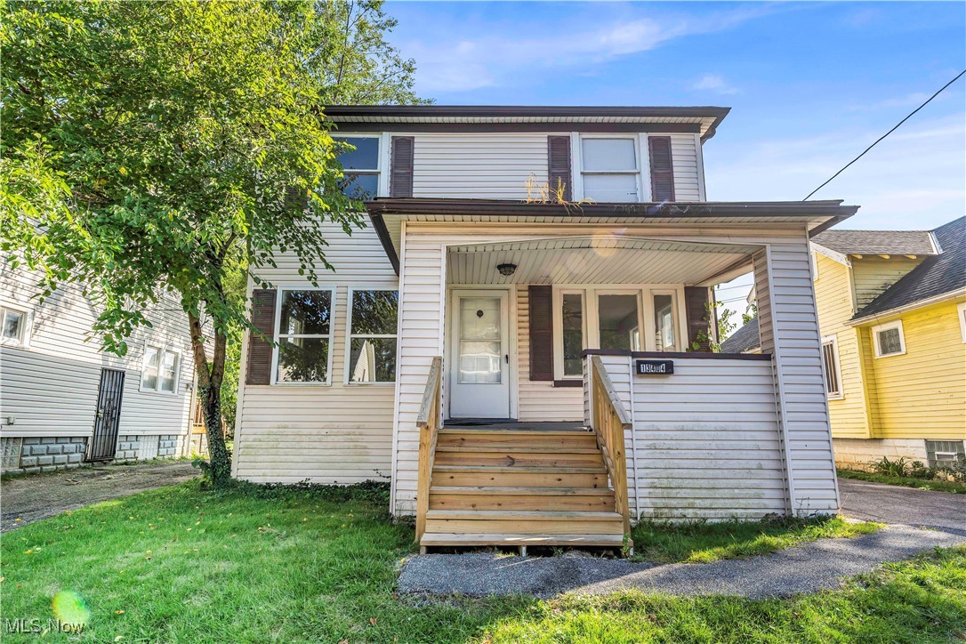 Chapelside Ave, Cleveland, OH 44120