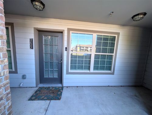 202-6108 Abrams Rd, Dallas, TX, 75231-8037 | Card Image