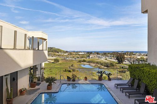 372-23901 Civic Center Way, MALIBU, CA, 90265 | Card Image