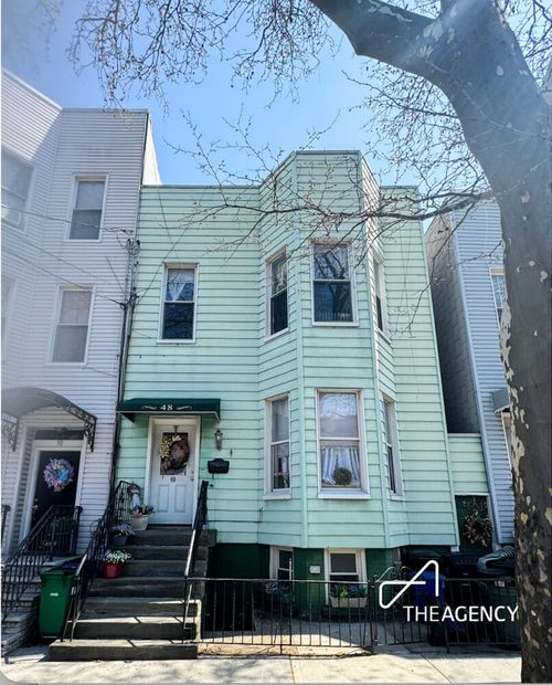 48 Hausman St, Brooklyn, NY, 11222-4504 | Card Image