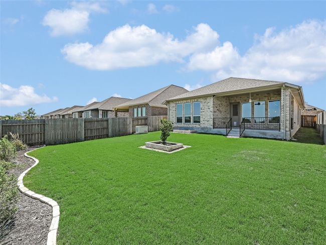 131 Plumbago Loop, House other with 3 bedrooms, 2 bathrooms and 4 parking in Bastrop TX | Image 24