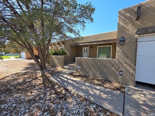 855 Agate Rd, Roswell, NM, 88201-7801 | Card Image